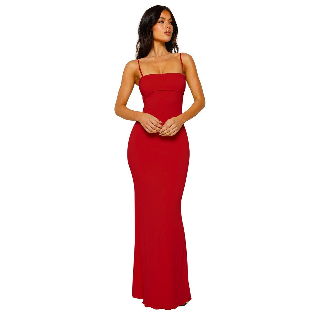 Chic backless formal maxi gown, an elegant evening dress for women.