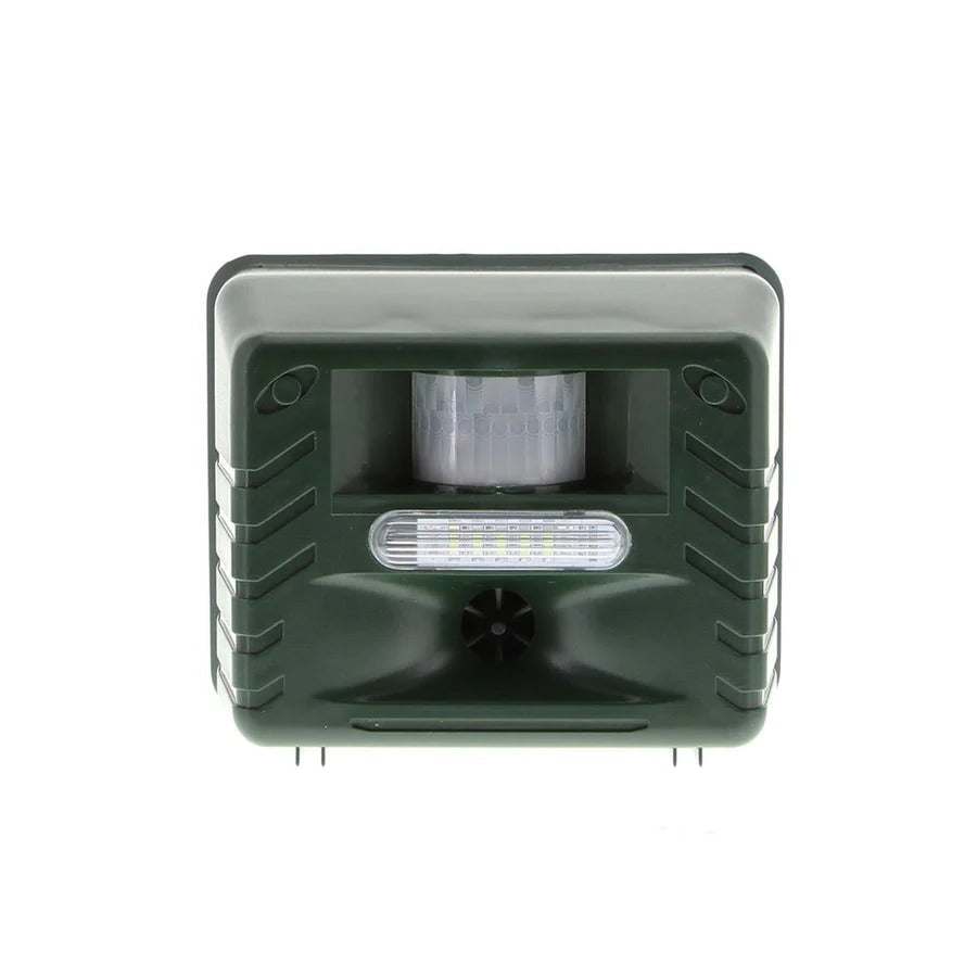 Solar-powered ultrasonic woodpecker & bird repeller for effective garden and lawn protection.